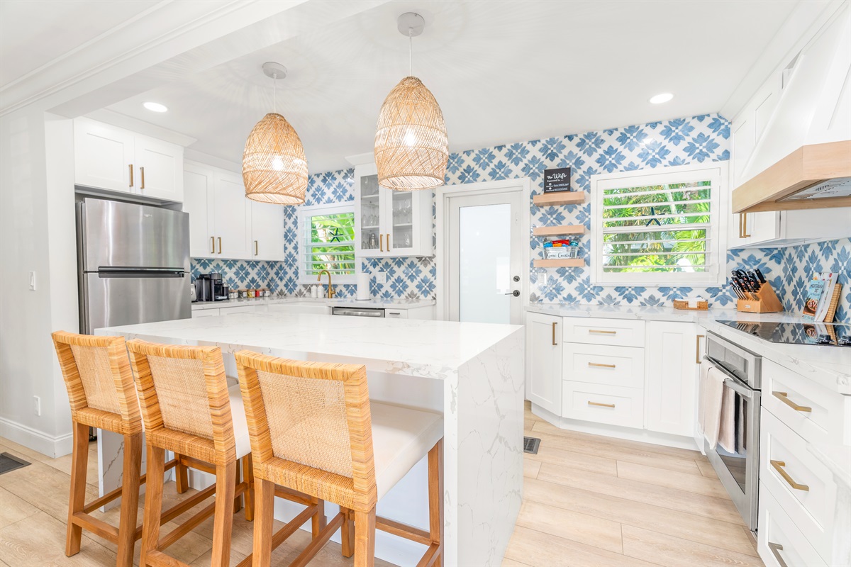 A chef&rsquo;s dream. Fully equipped kitchen with expansive quartz countertops.