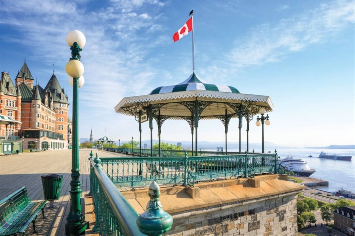 Terrasse du Vieux-Québec avec une magnifique vue!