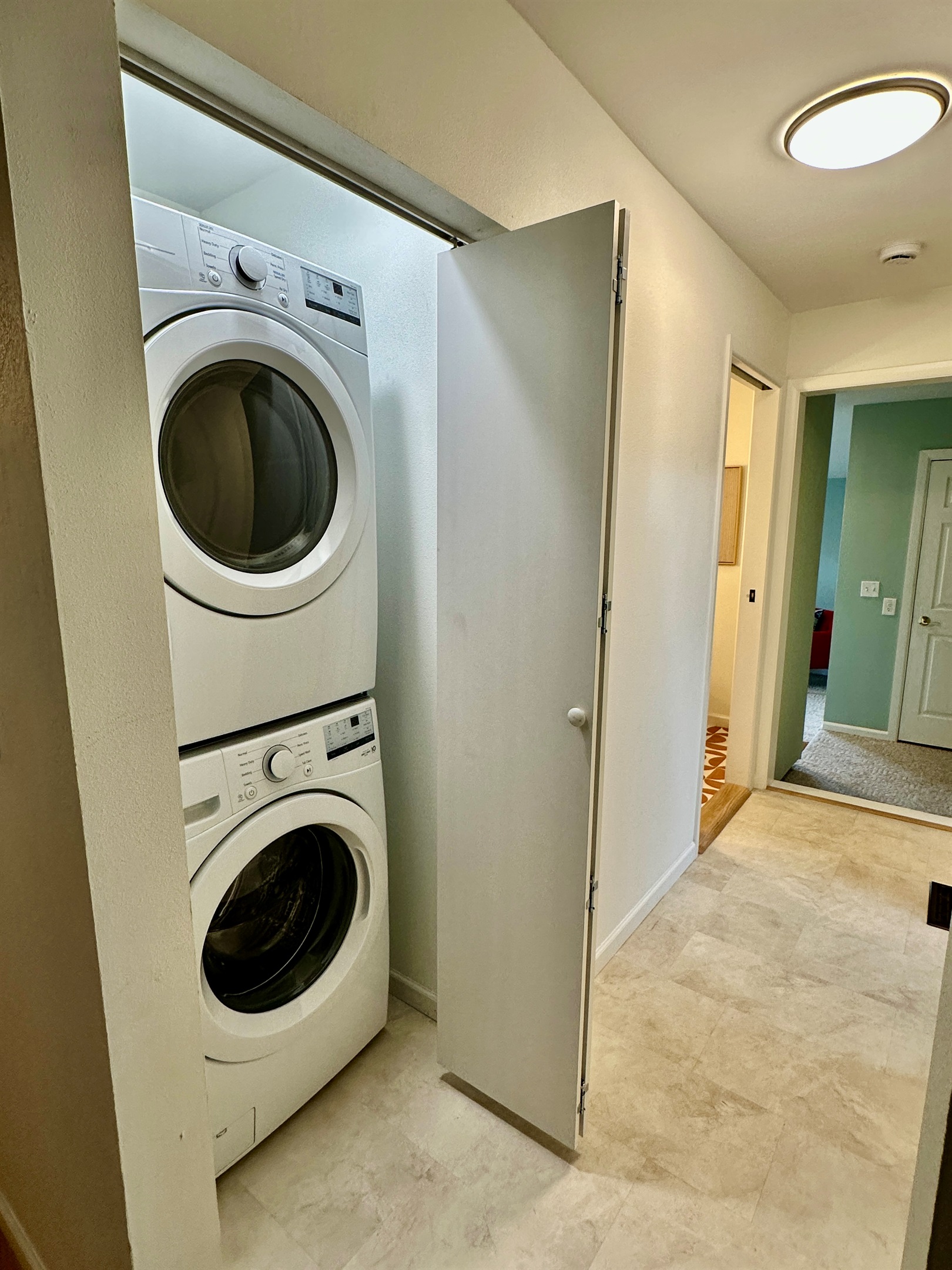 Washer / Dryer on main floor.