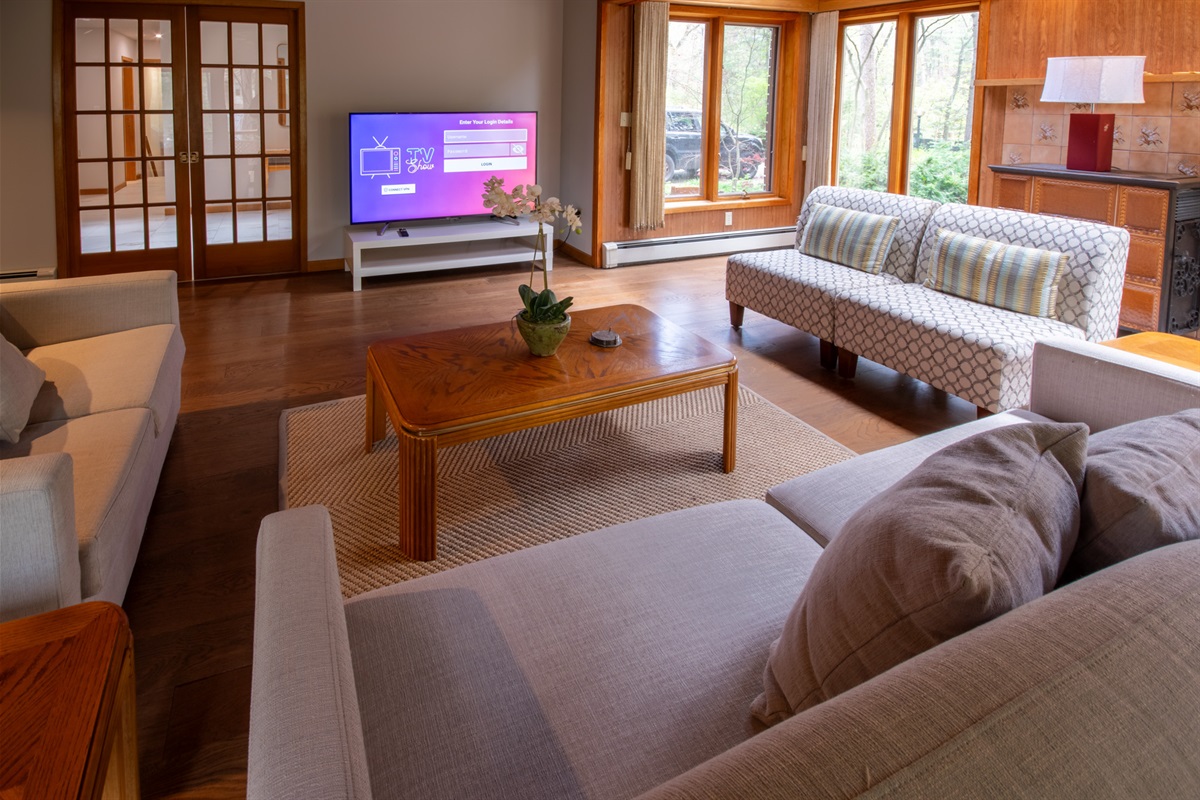 12a89eaf735440d7b23d1876349eedfb Large