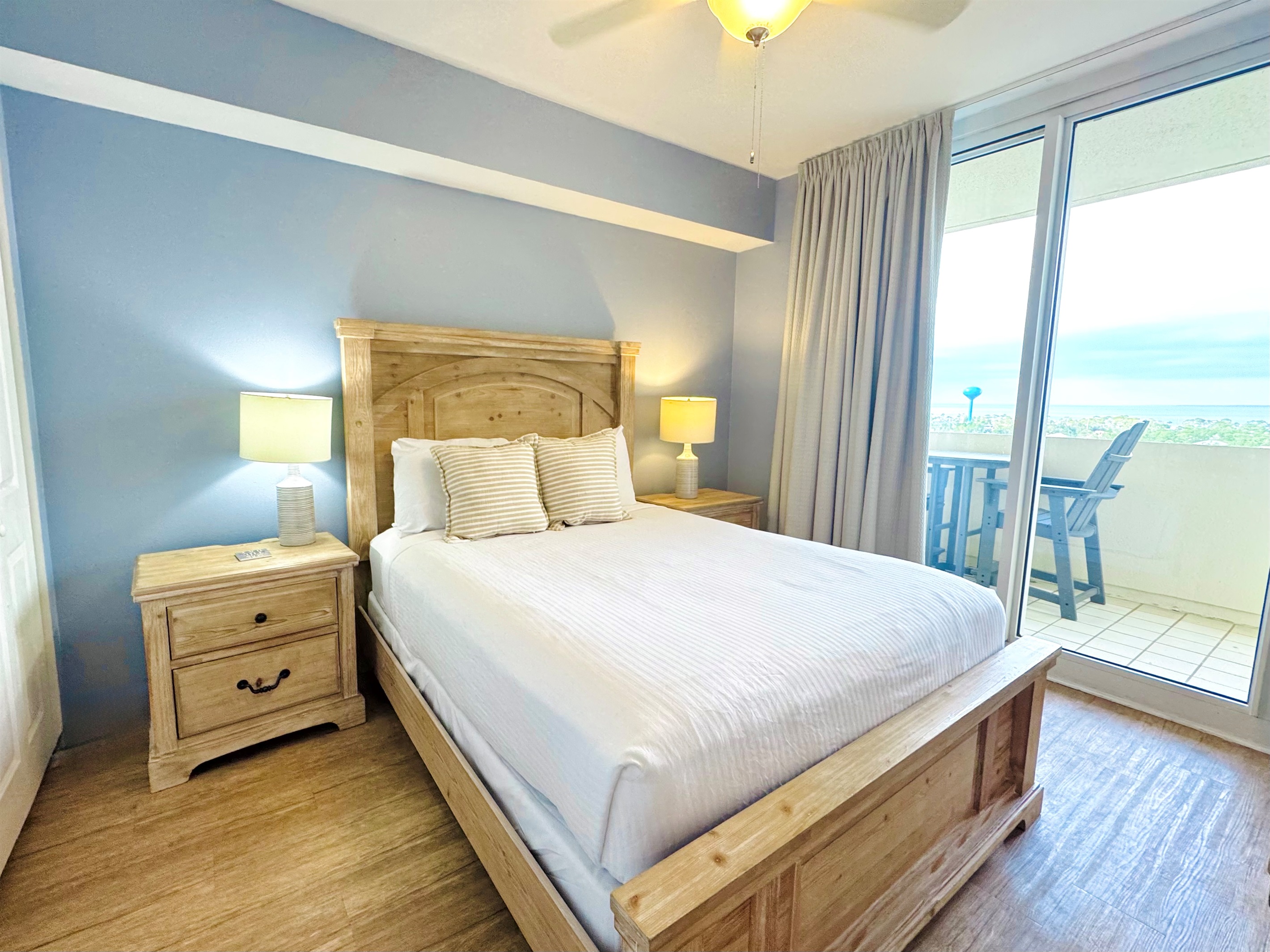 Queen guest bedroom privately adjoins a full private bath & private balcony.