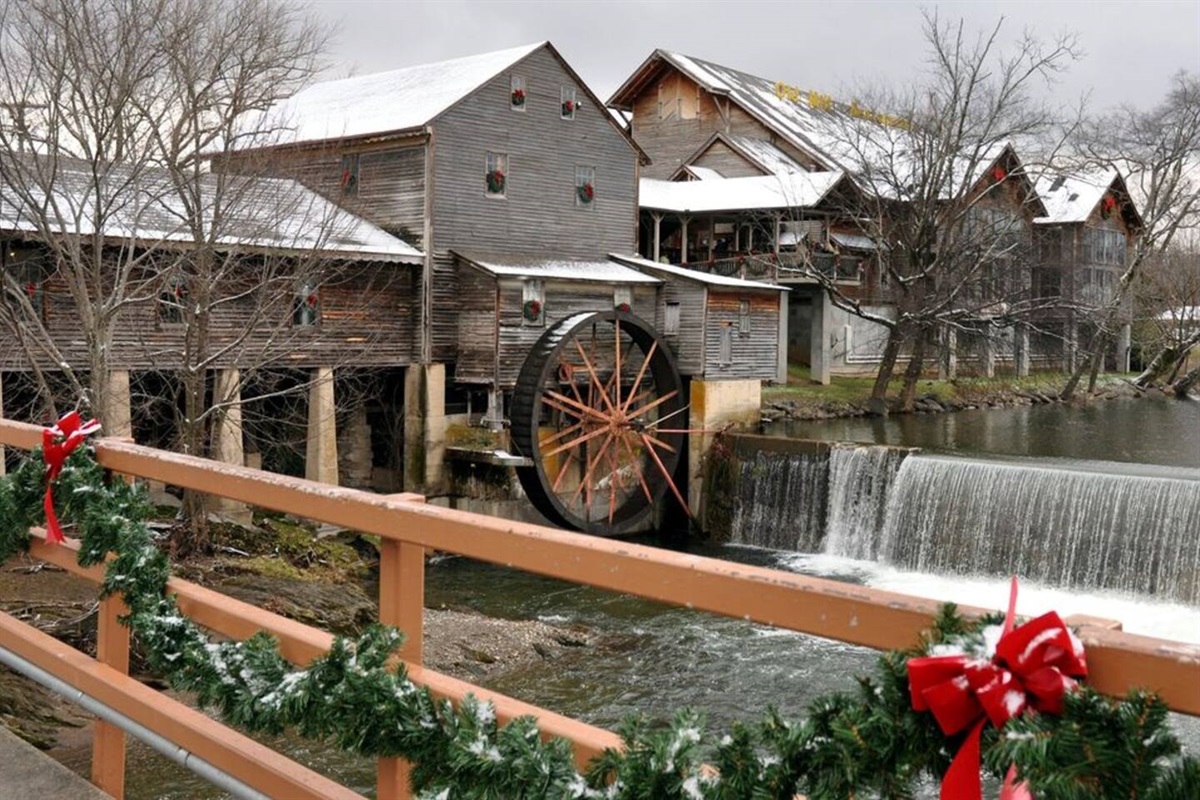 Minutes from all the areas attractions!