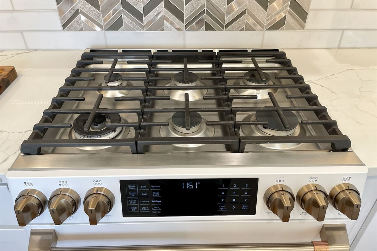 6 Burner Gas Cooking