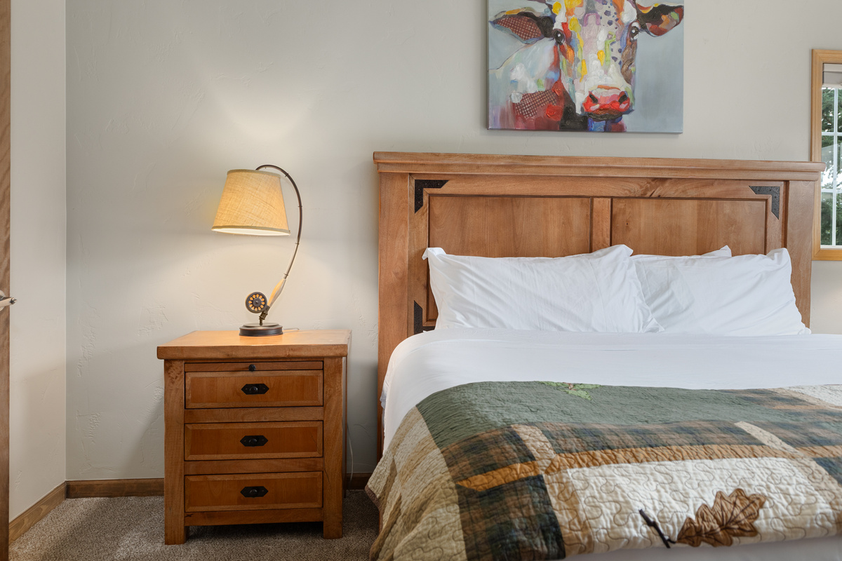 Ensuite Bedroom 1 | Kingsize Bed