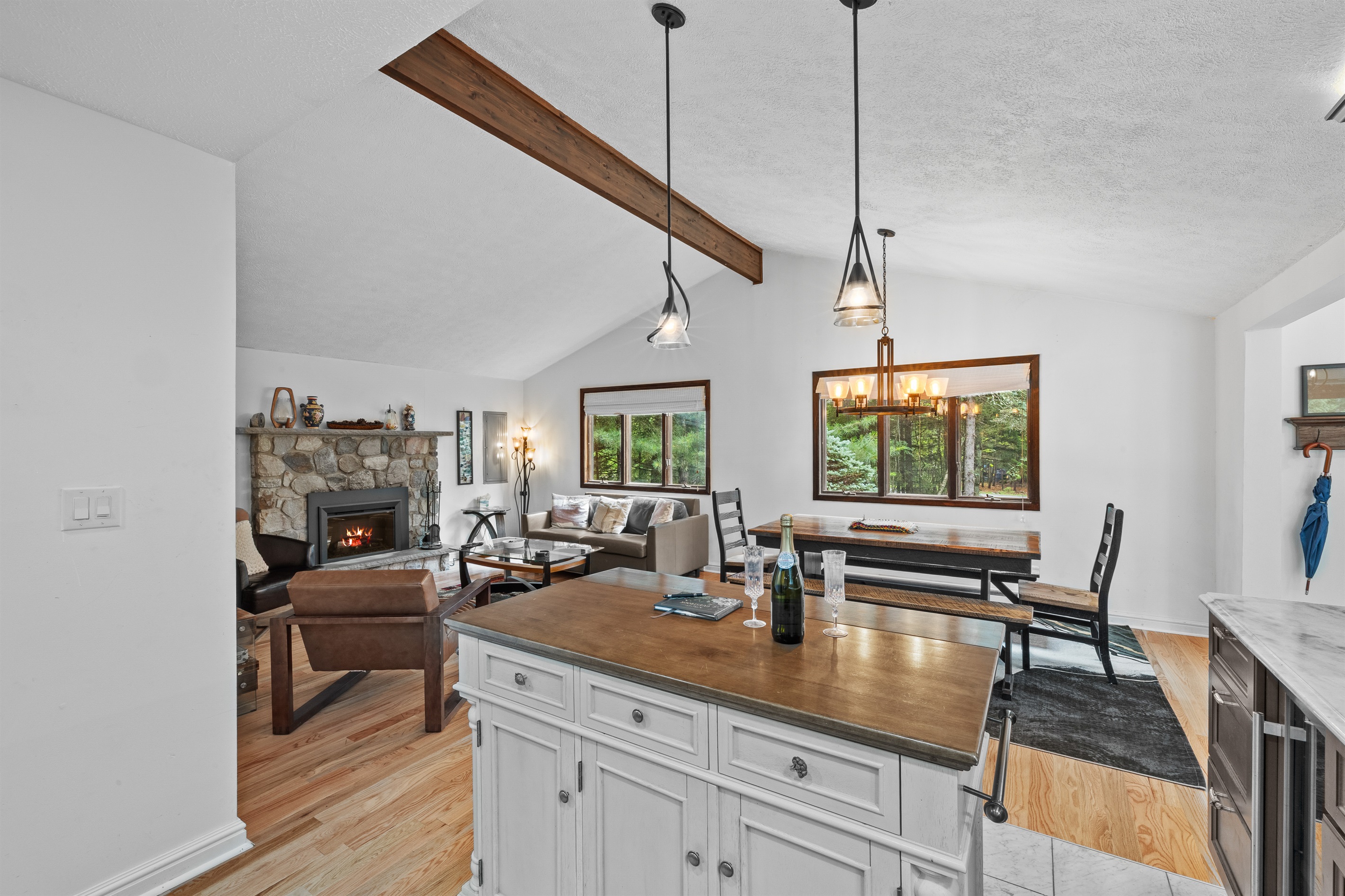 Cook with ease in this modern kitchen—includes full appliances and island counter