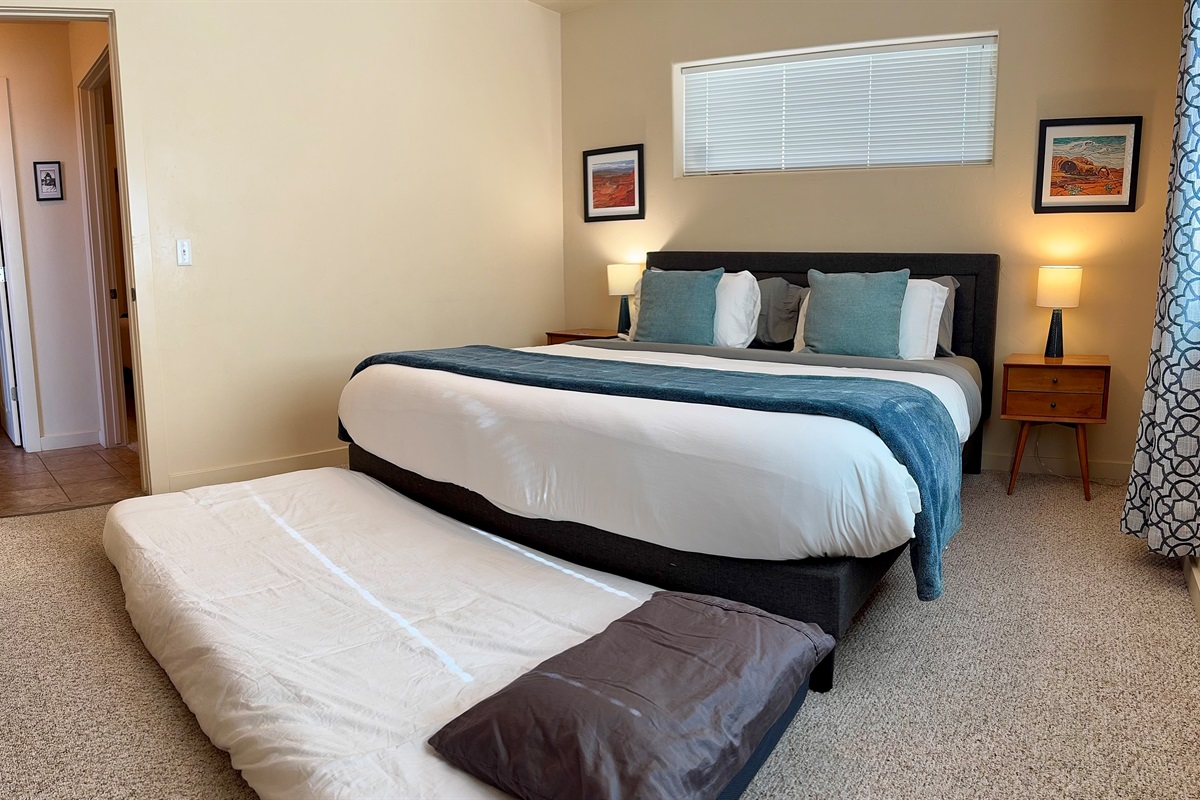 Option 3 for extra bedding - King Guestroom