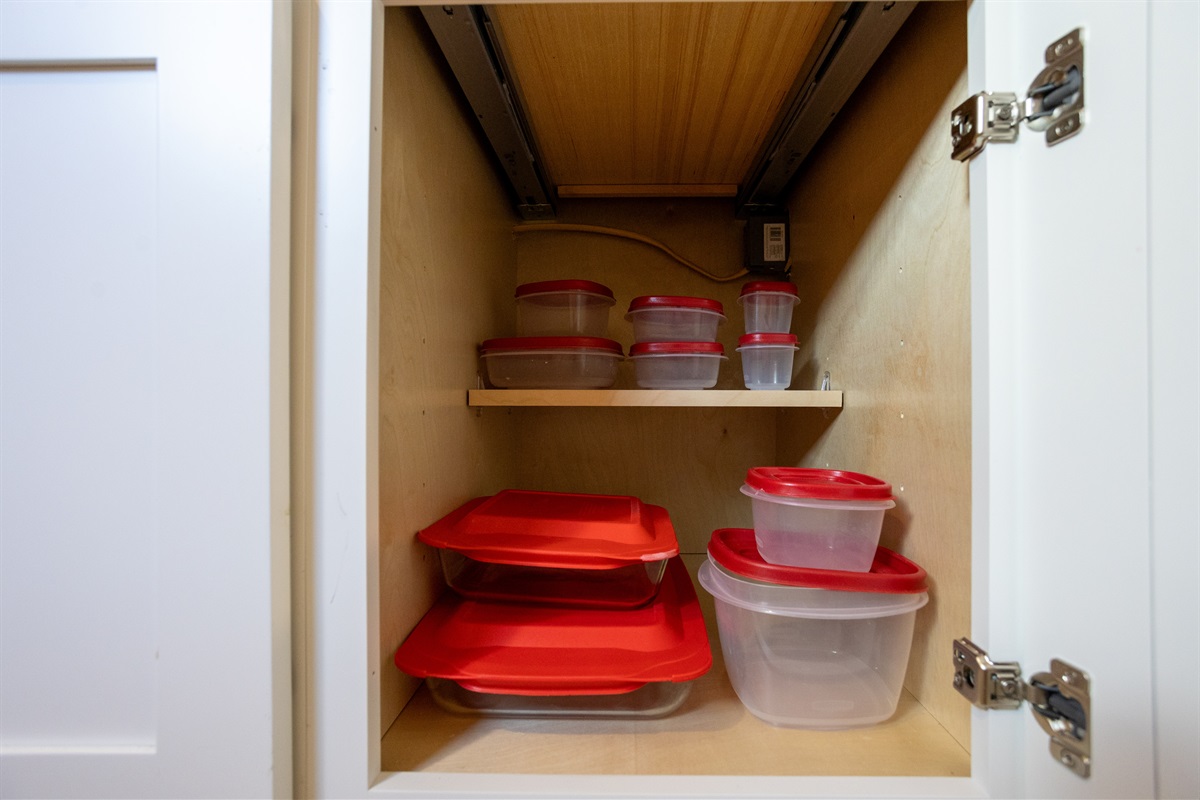 A full set of Tupperware makes storing leftovers simple and convenient.