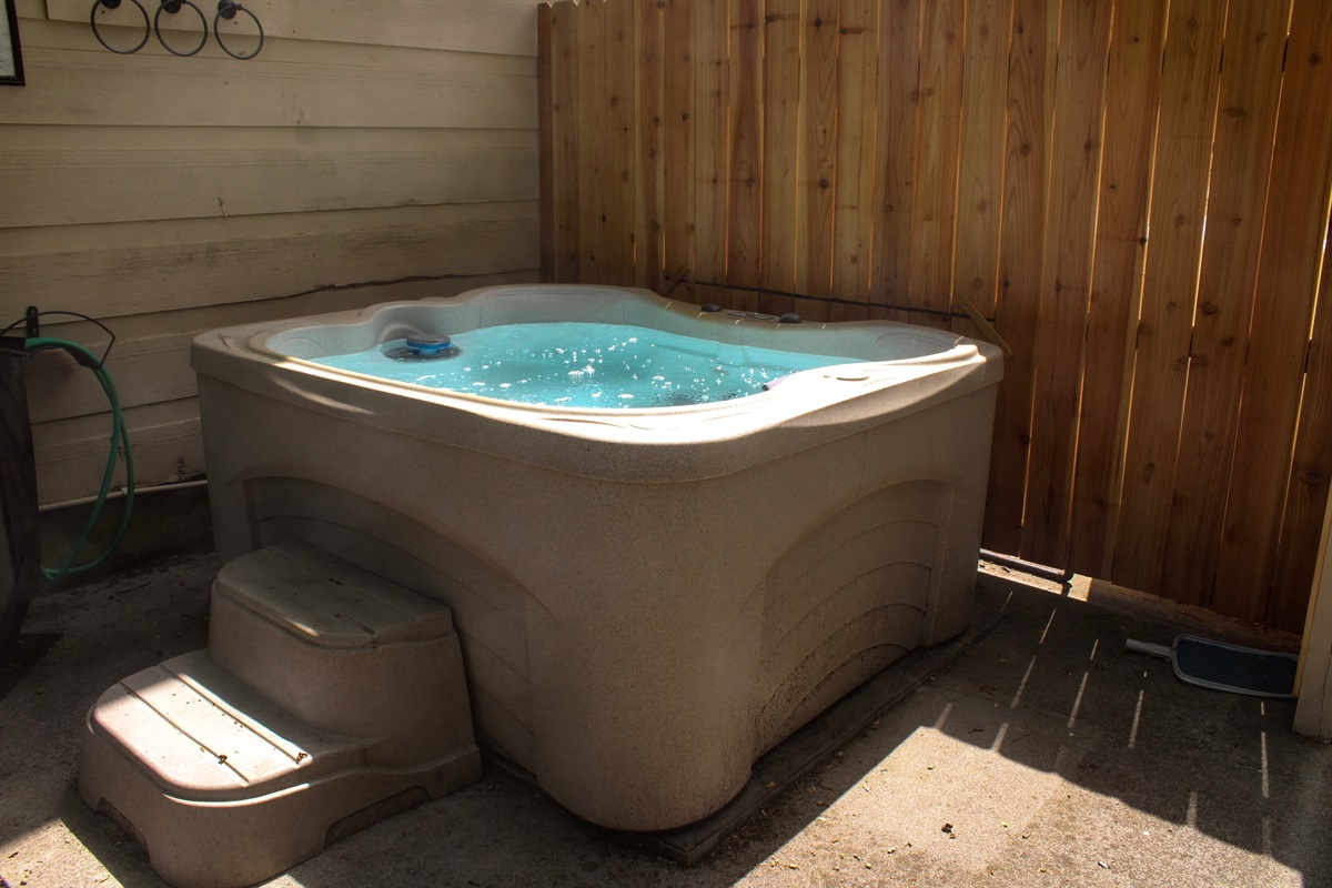 Private hot tub with fire table 