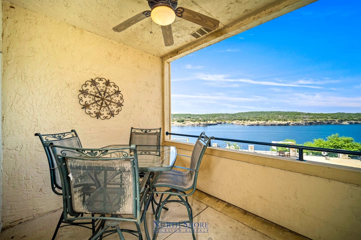 Balcony Dining