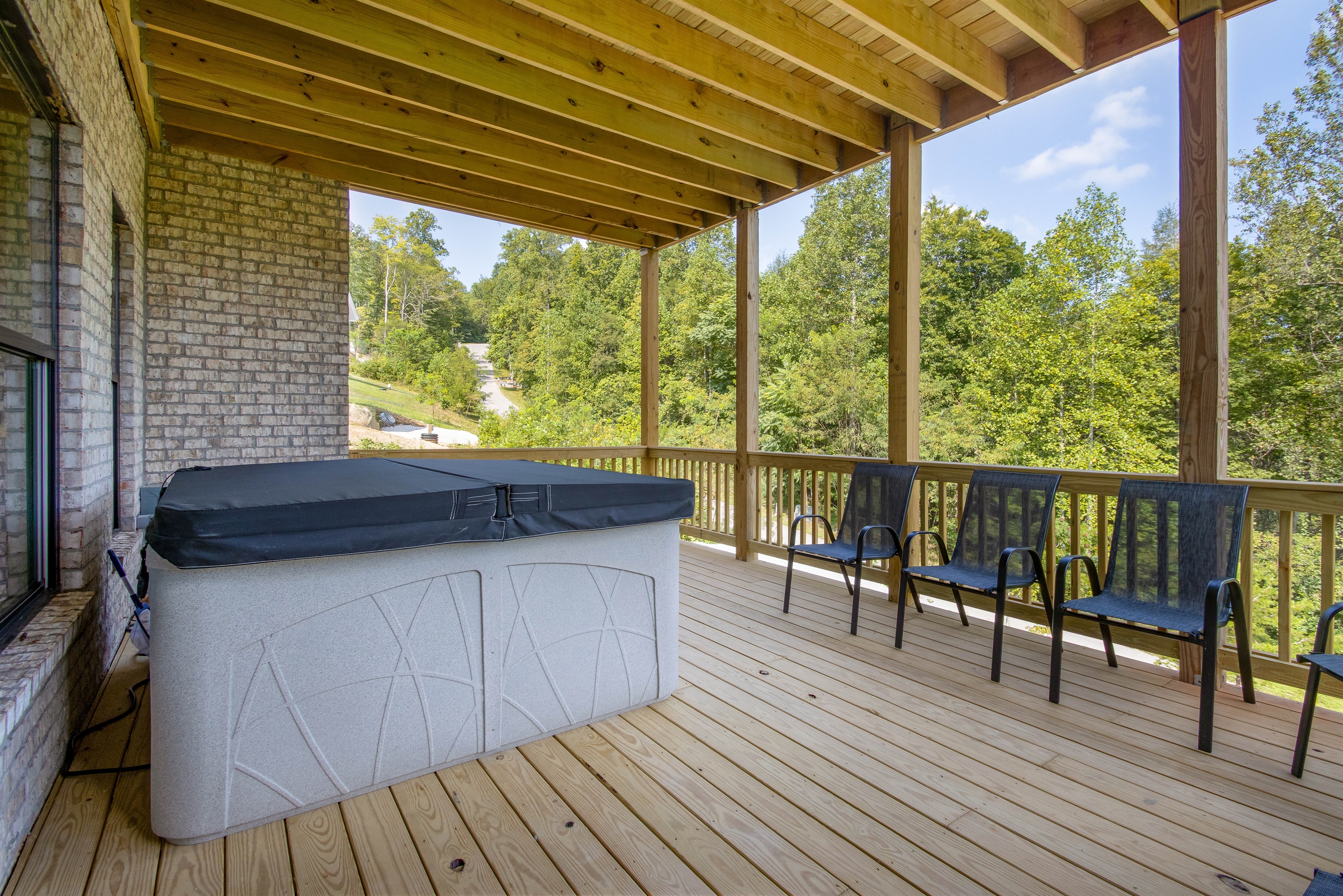 photo of similar hot tub area