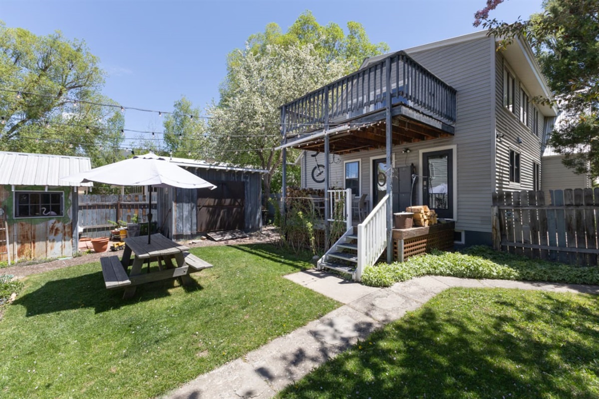 467 7th Street- lo res-4