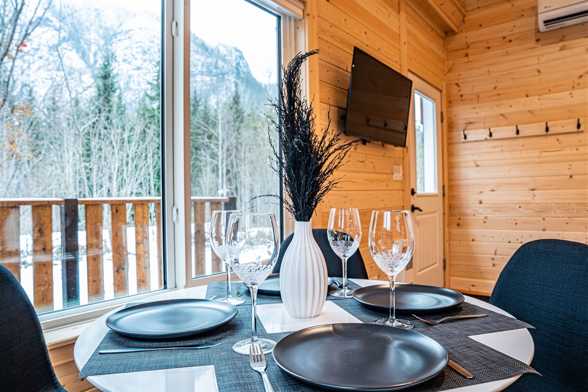 TV and mountain view from the dining area