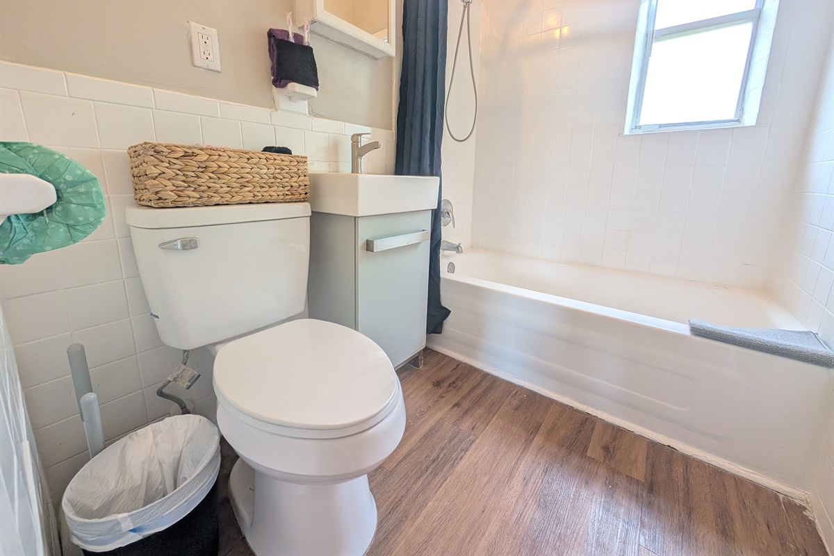 Bathroom with plenty of space