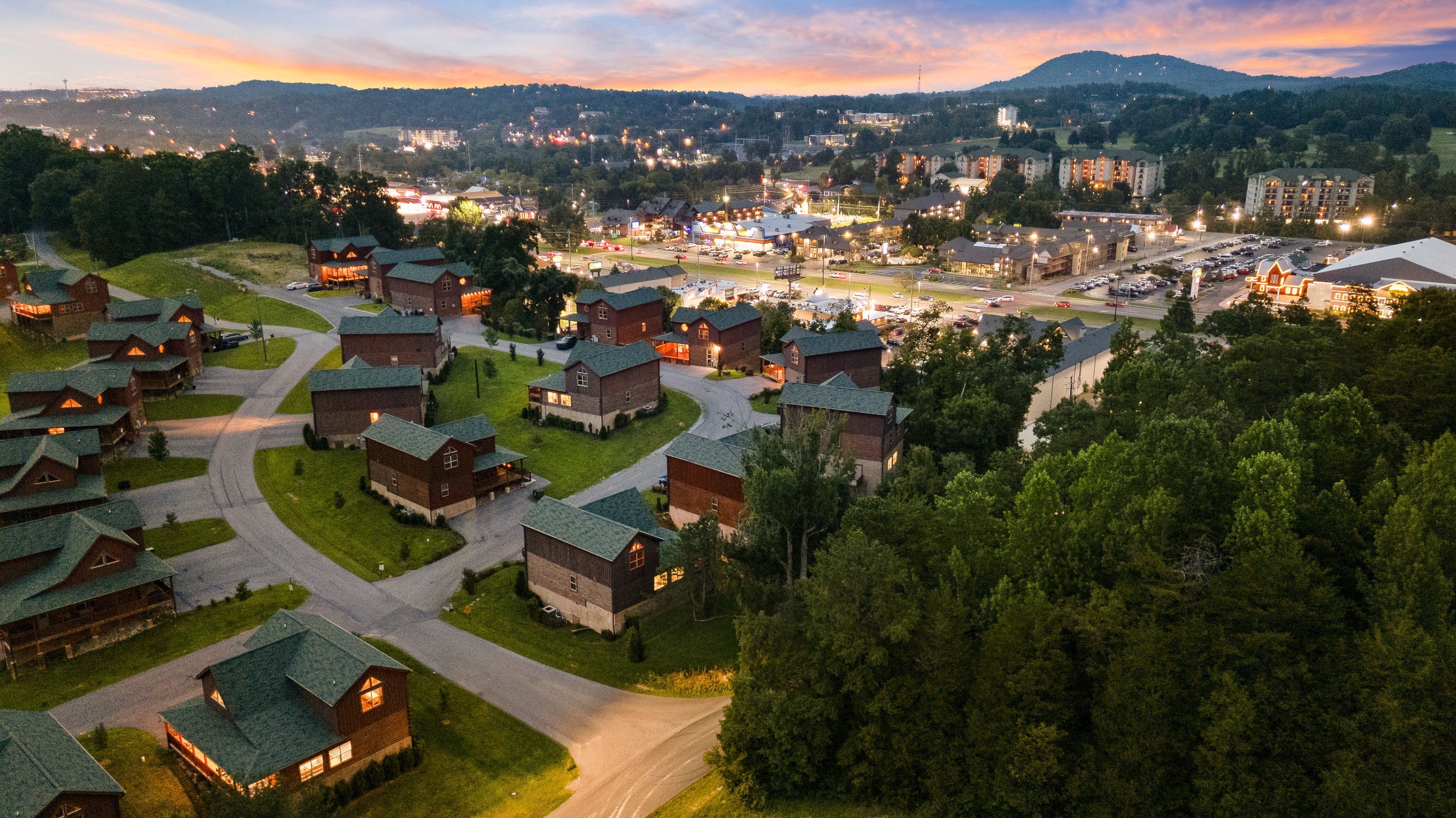 Close to all the action off the strip in Pigeon Forge but private cabin away from the business of the strip!