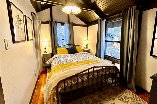 Second bedroom with queen bed.