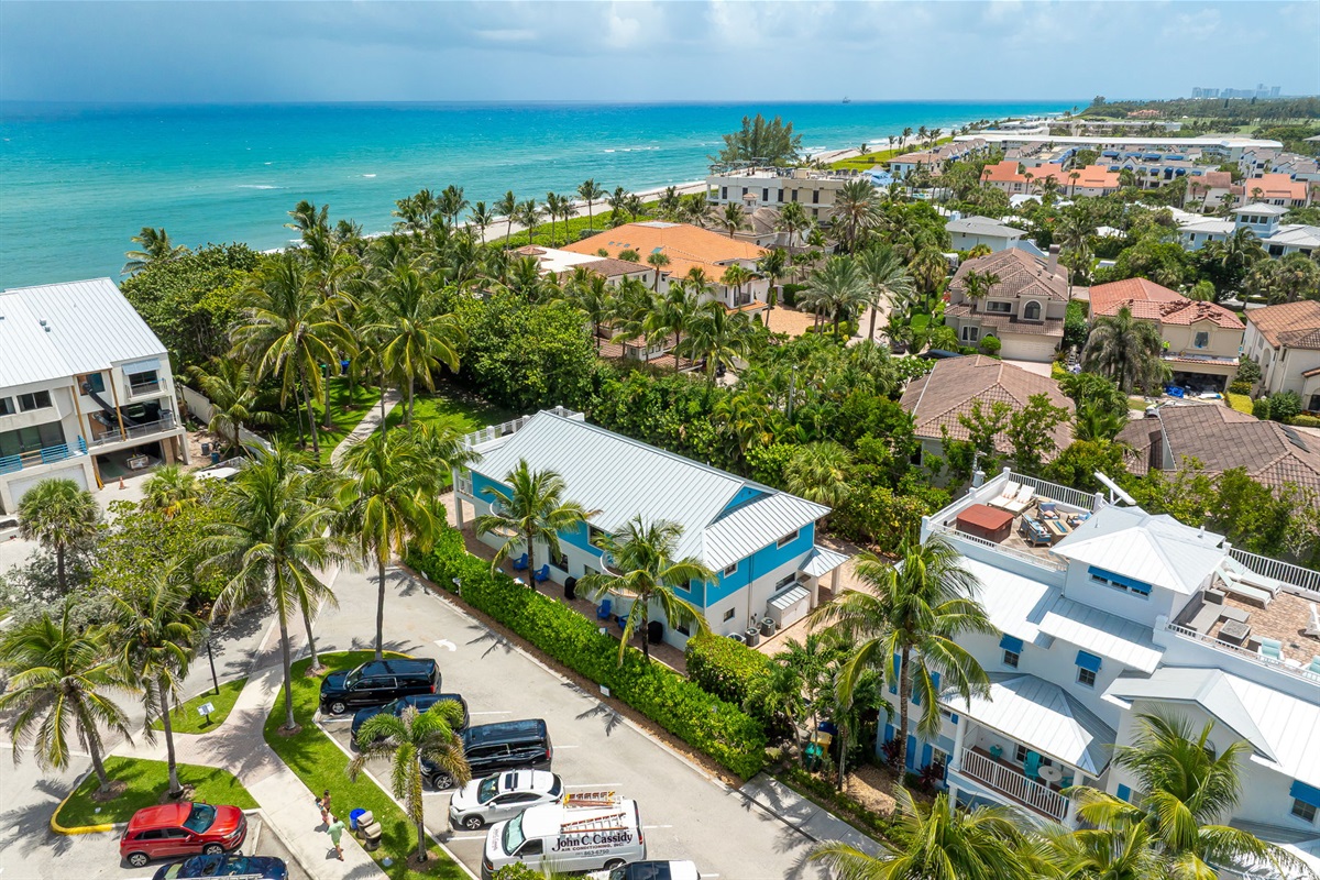 Location, location, location. Seaside Retreat is just steps from the sand with private access to the beach walkway. Enjoy the ultimate convenience of a beachfront escape.