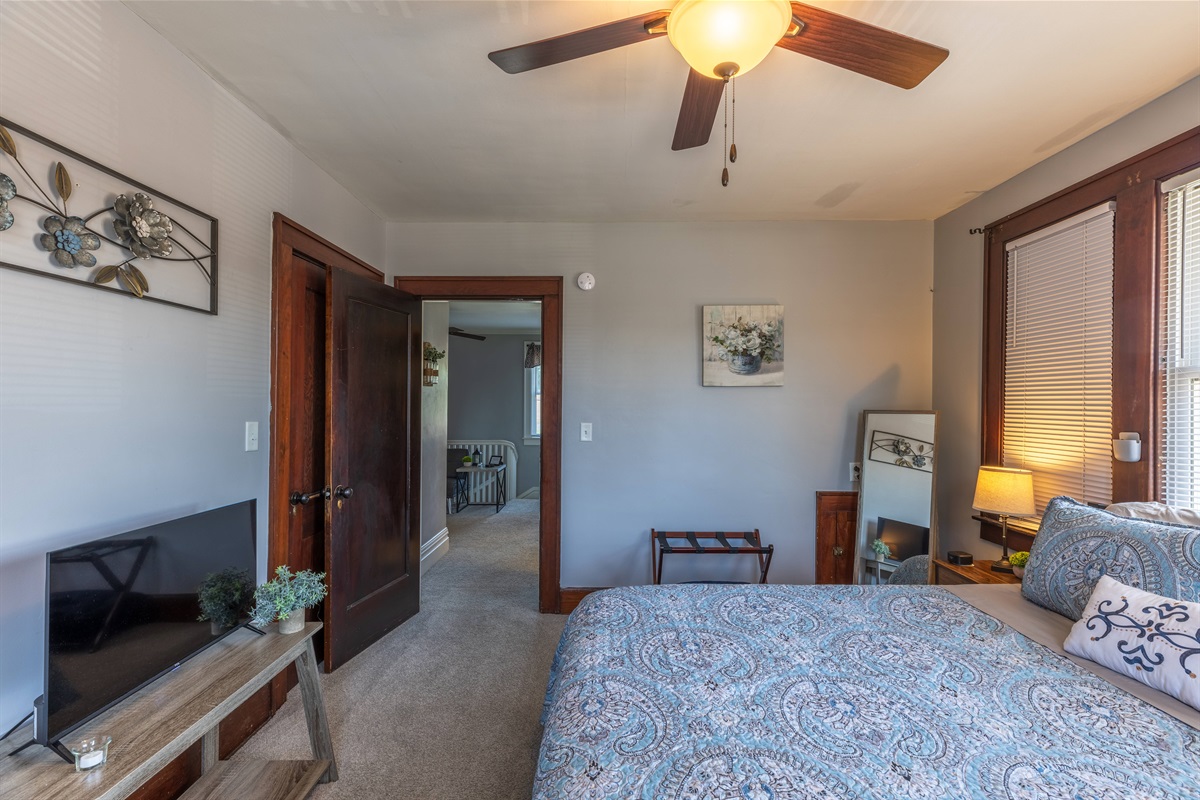 We try to make you feel at home with a ceiling fan, floor length mirror etc.