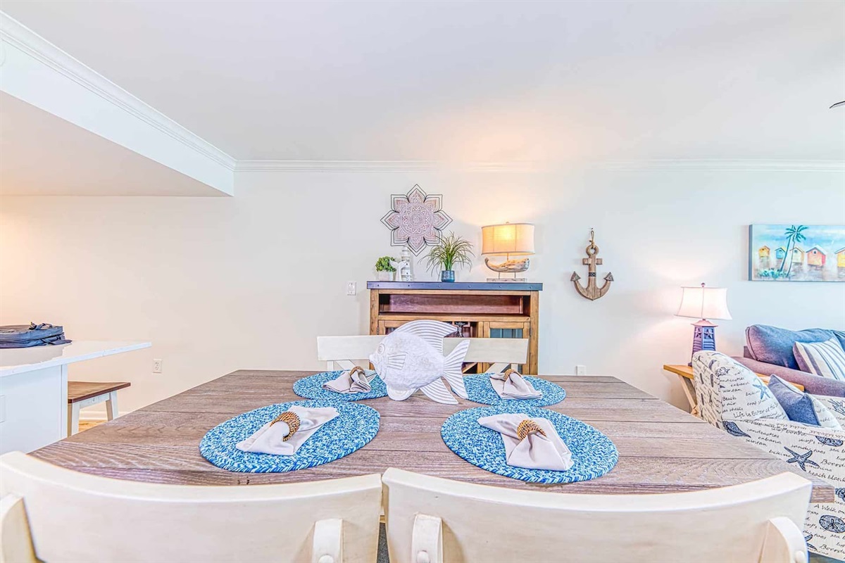 Dining Area: Bright and inviting space for meals with nautical decor and a charming ambiance!