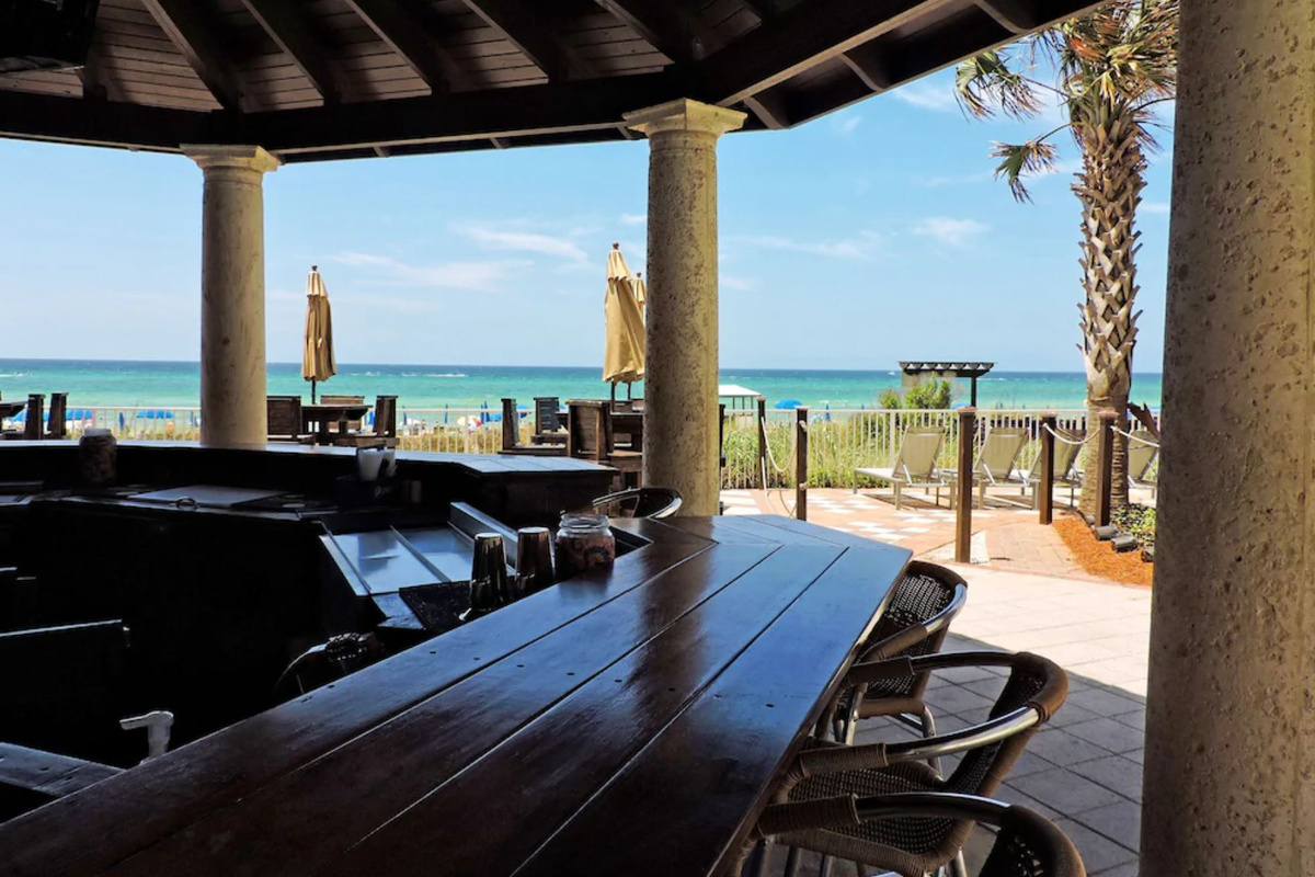 Tiki Bar