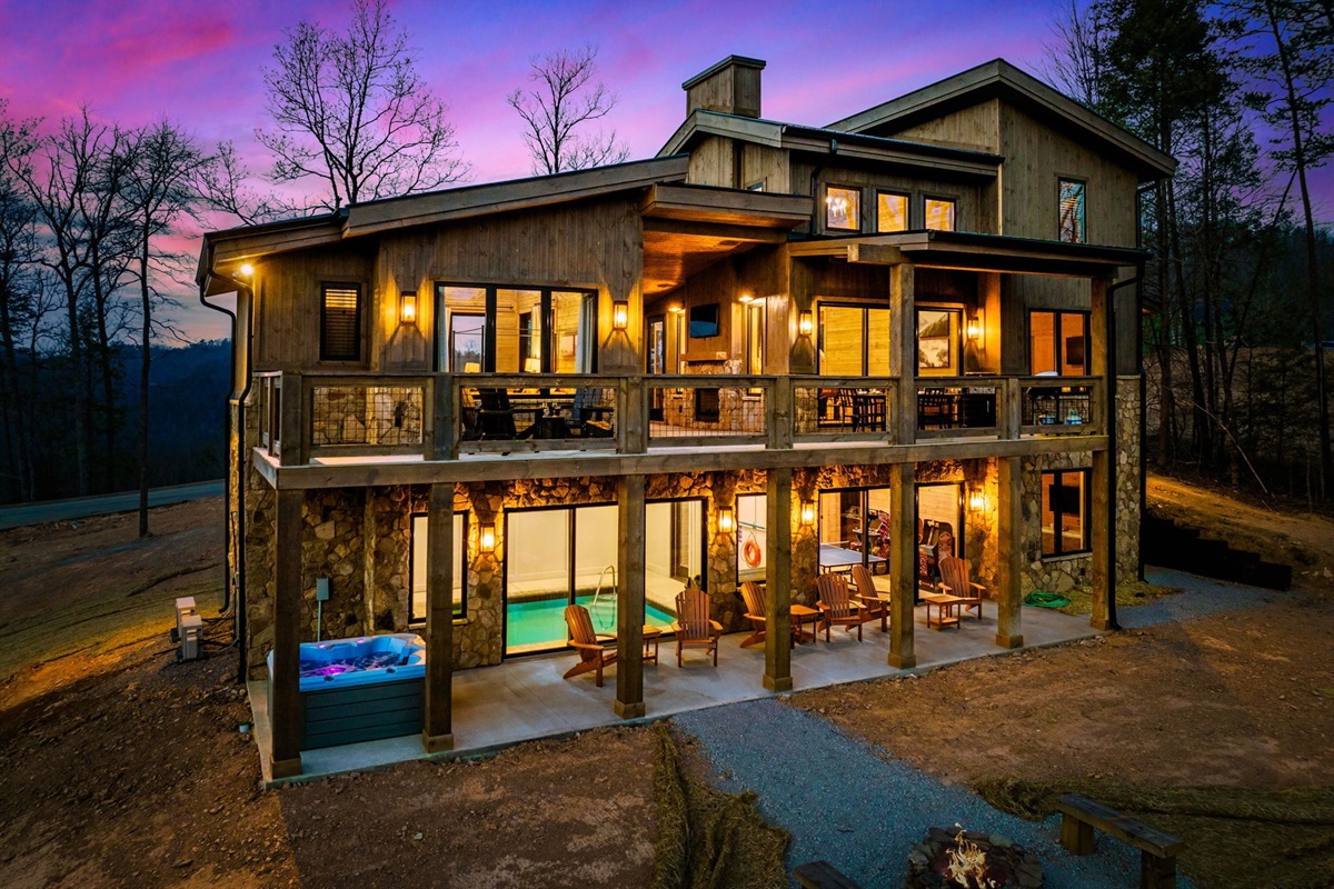 We truly believe On The Rocks is in a luxury class all it’s own in the Smokies. 