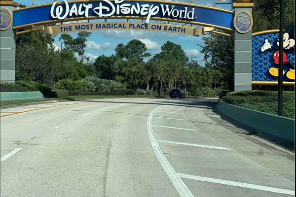 Disney World entrance