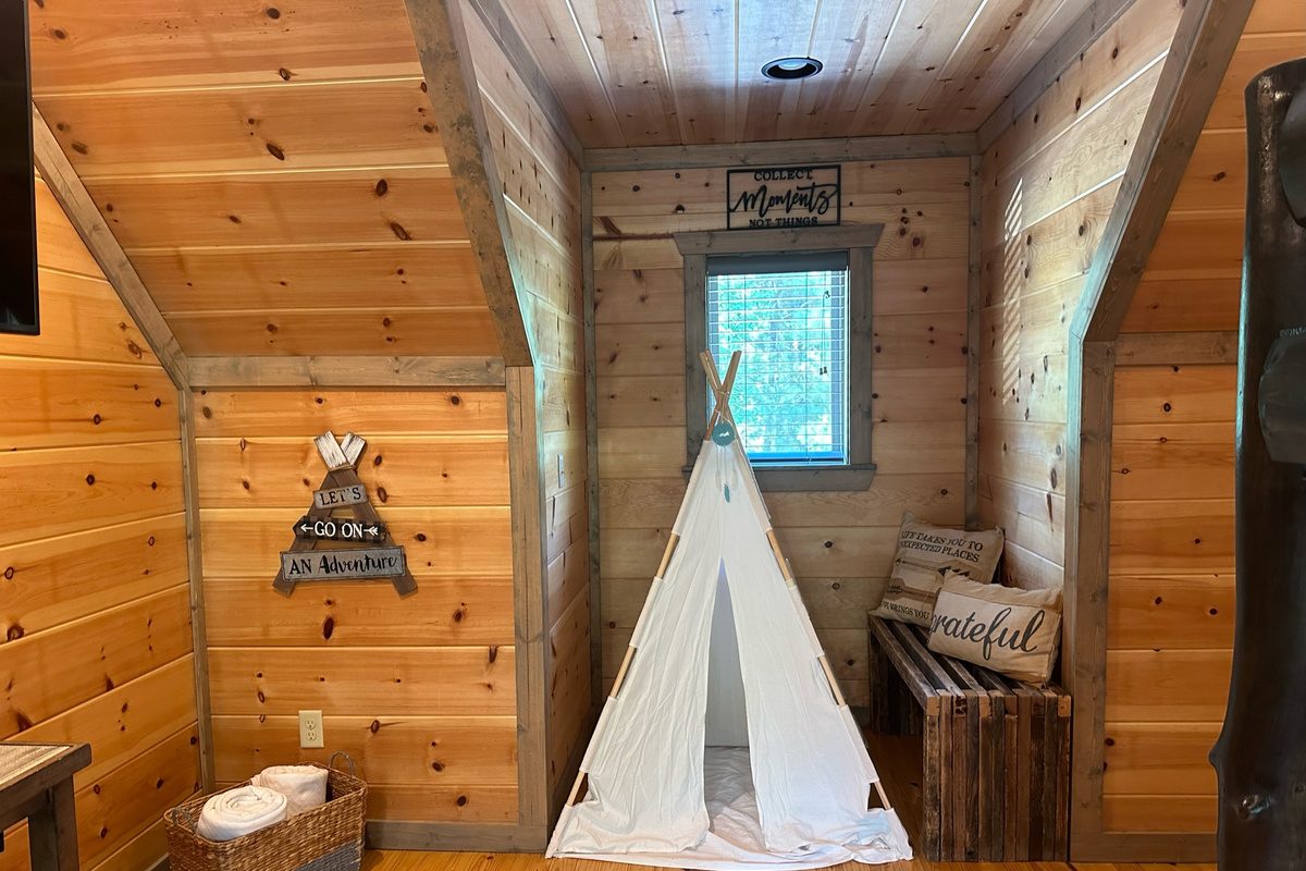 A teepee! ⛺️ 