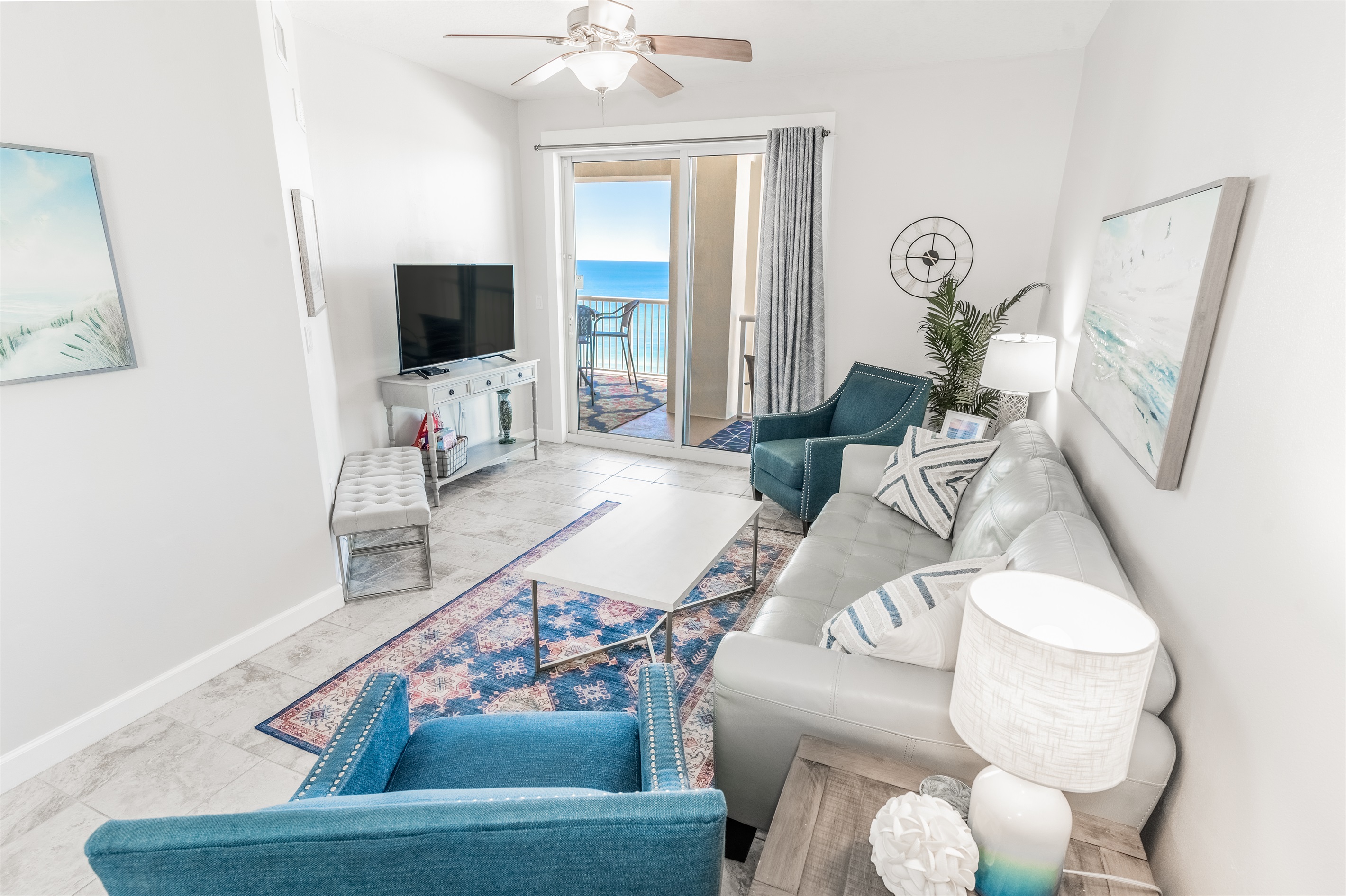 Living room, private balcony entrance, 50" smart tv