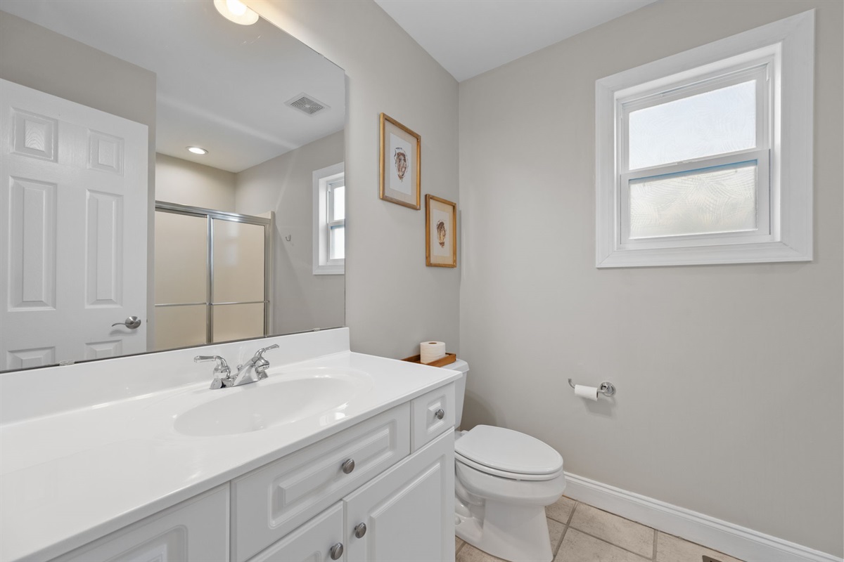 Getting ready is made easy with this ensuite bathroom