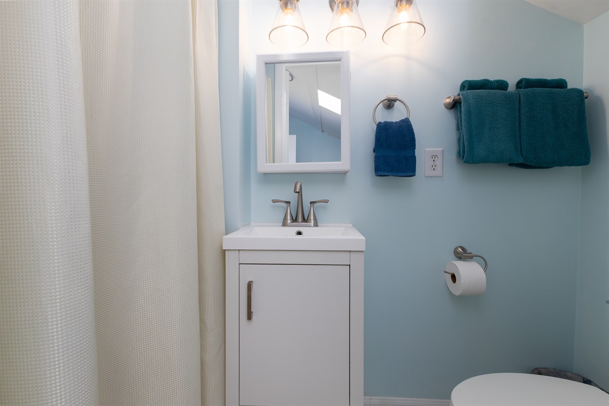 Loft bathroom with modern aesthetics