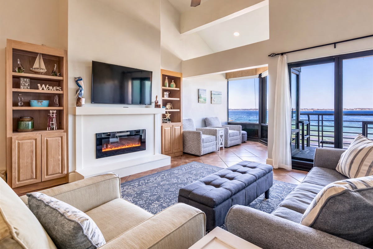 Enjoy a spacious seating area filled with natural light, perfect for gathering with friends or family.