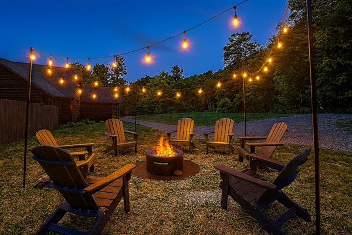 Share s’mores, stories, and stargazing around the seasonal fire pit designed for unforgettable mountain nights.