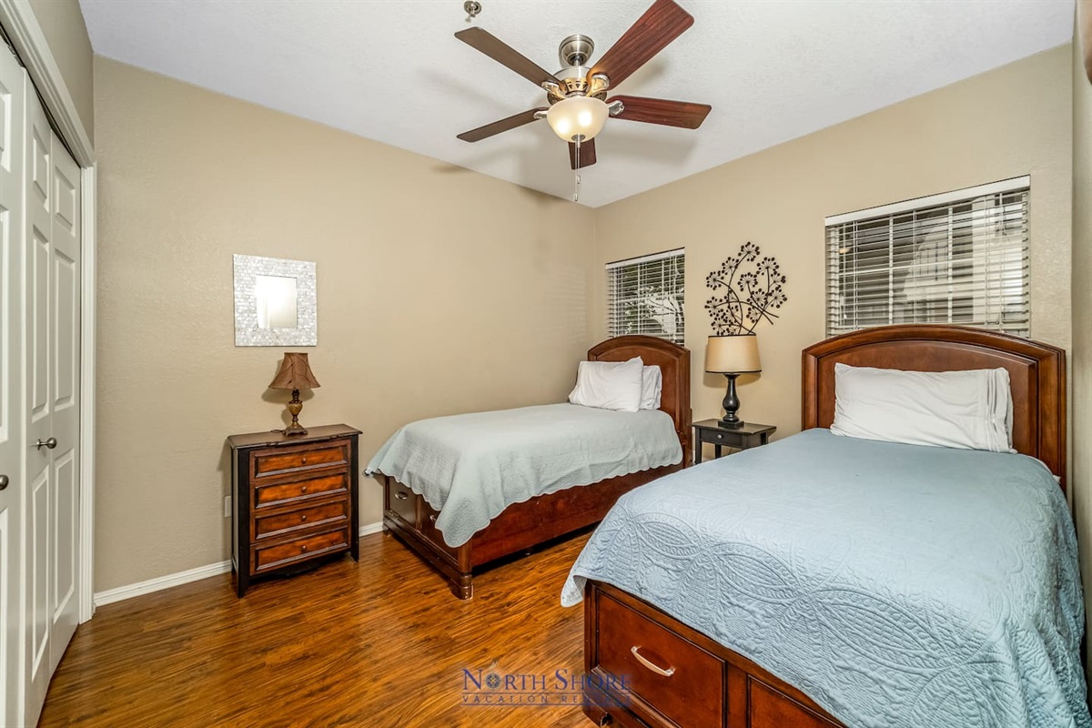 Guest Bedroom with Twin Beds