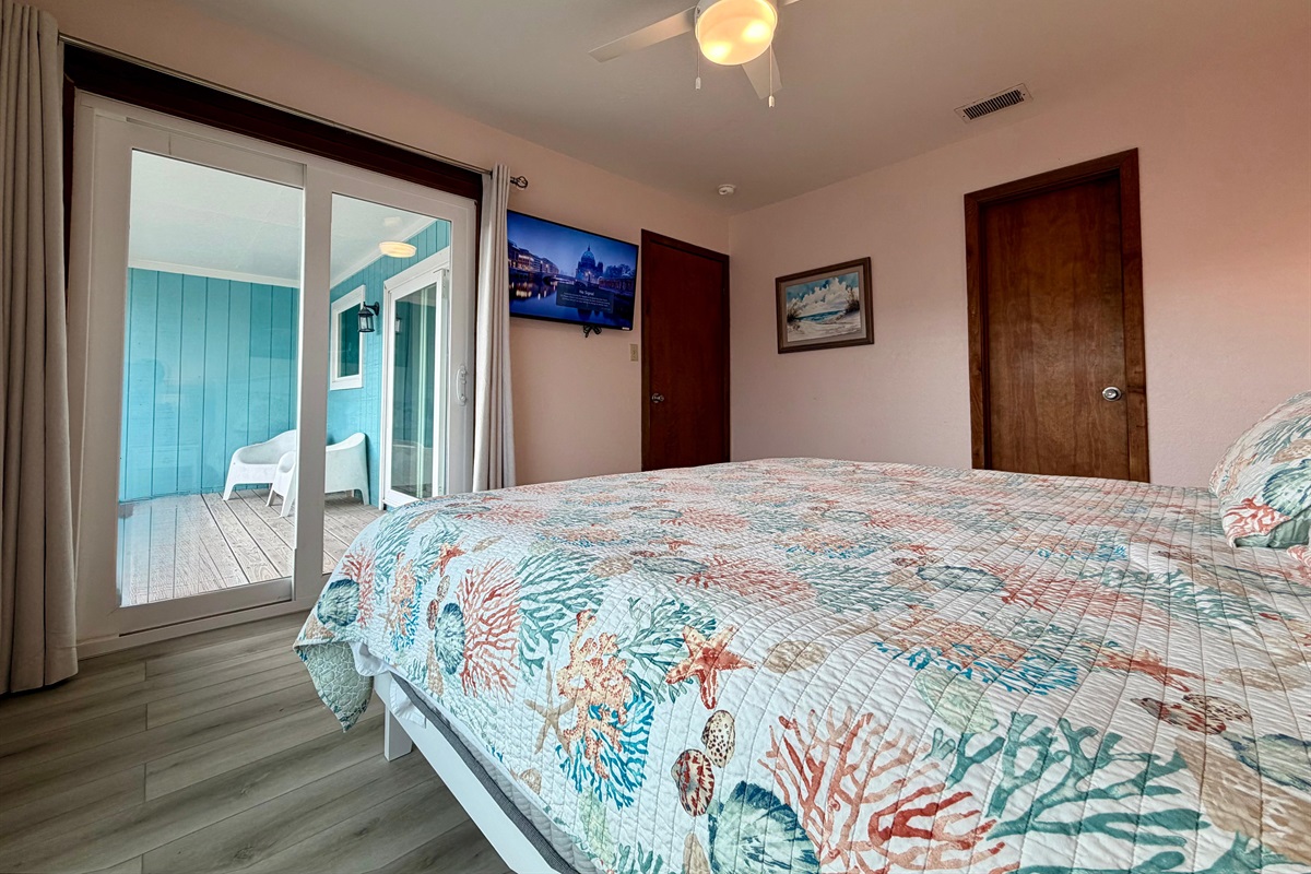 Primary Bedroom - King Bed