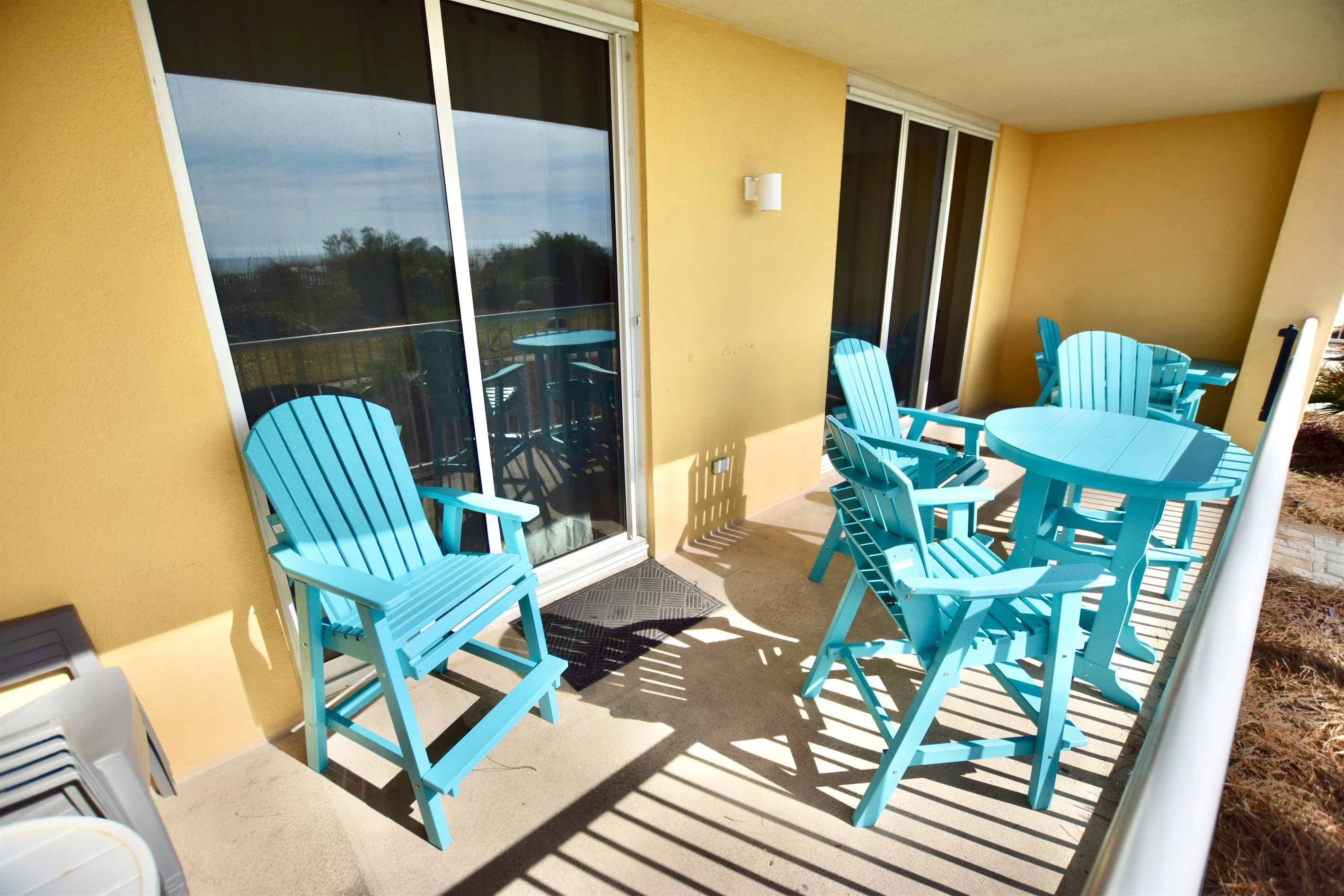 Azure #117: Balcony