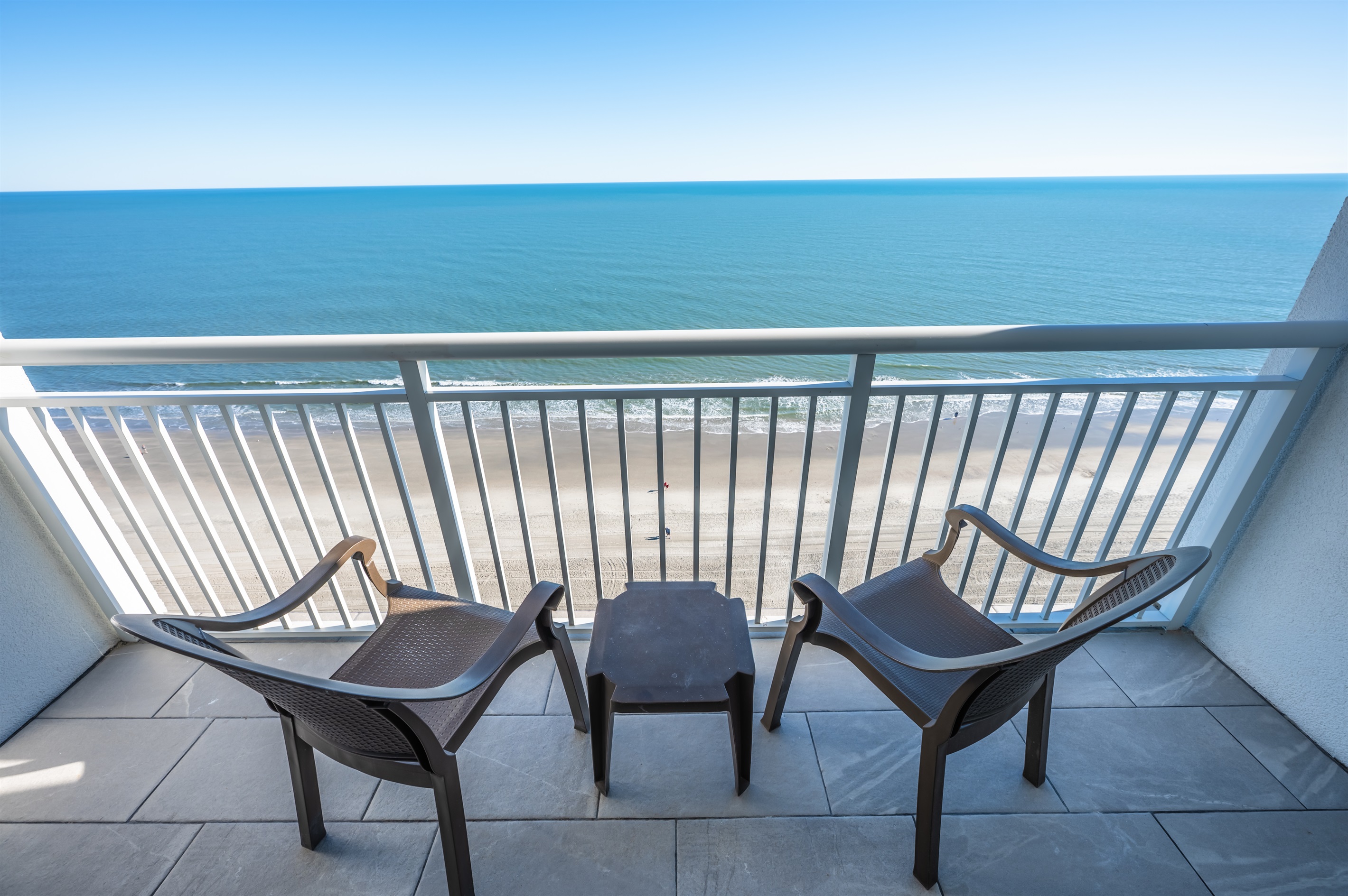 New Oceanfront Suite Paradise Resort Heated Pools! 2