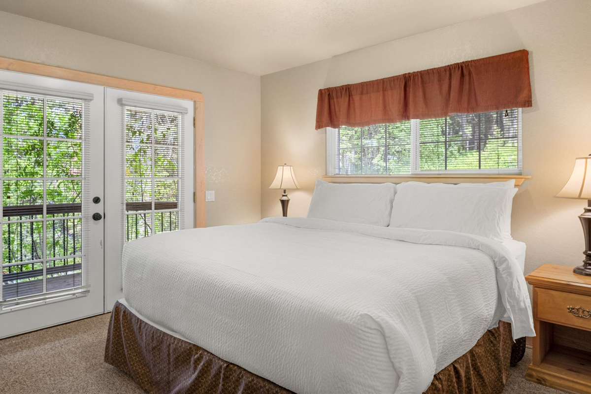 Hawks Nest Bedroom 2