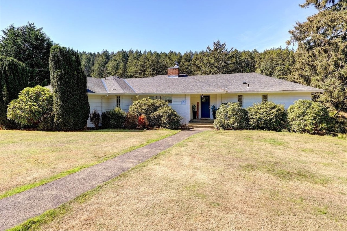 Front of House - Main House