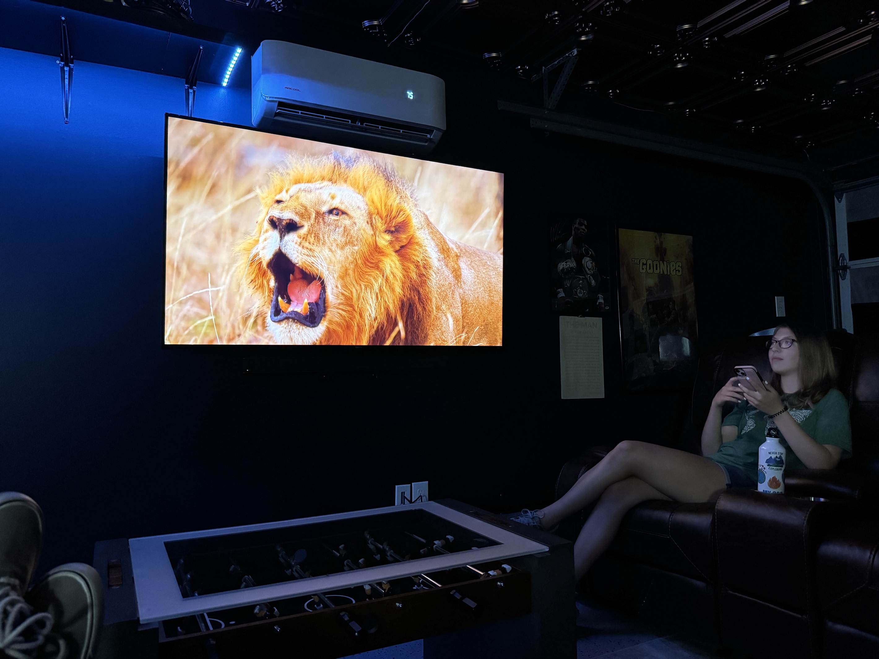 Stunning Downtown Villa | Epic Man Cave 5