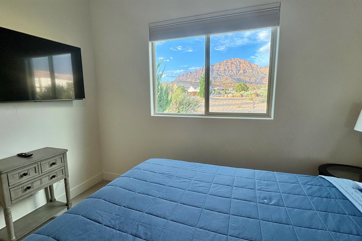 Queen Guest Bedroom