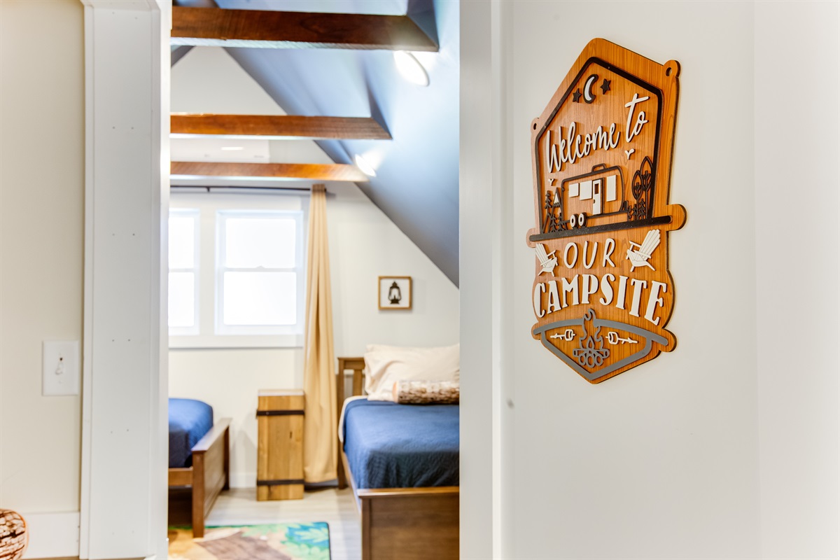 Bedroom 4 (the camp out): Twin bed x3