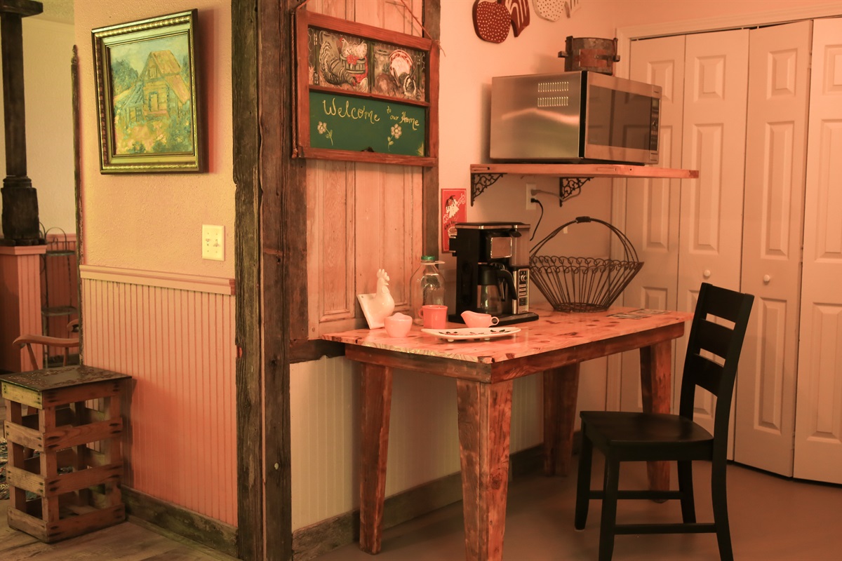 Coffee ready &mdash; wake up slowly and enjoy the morning.