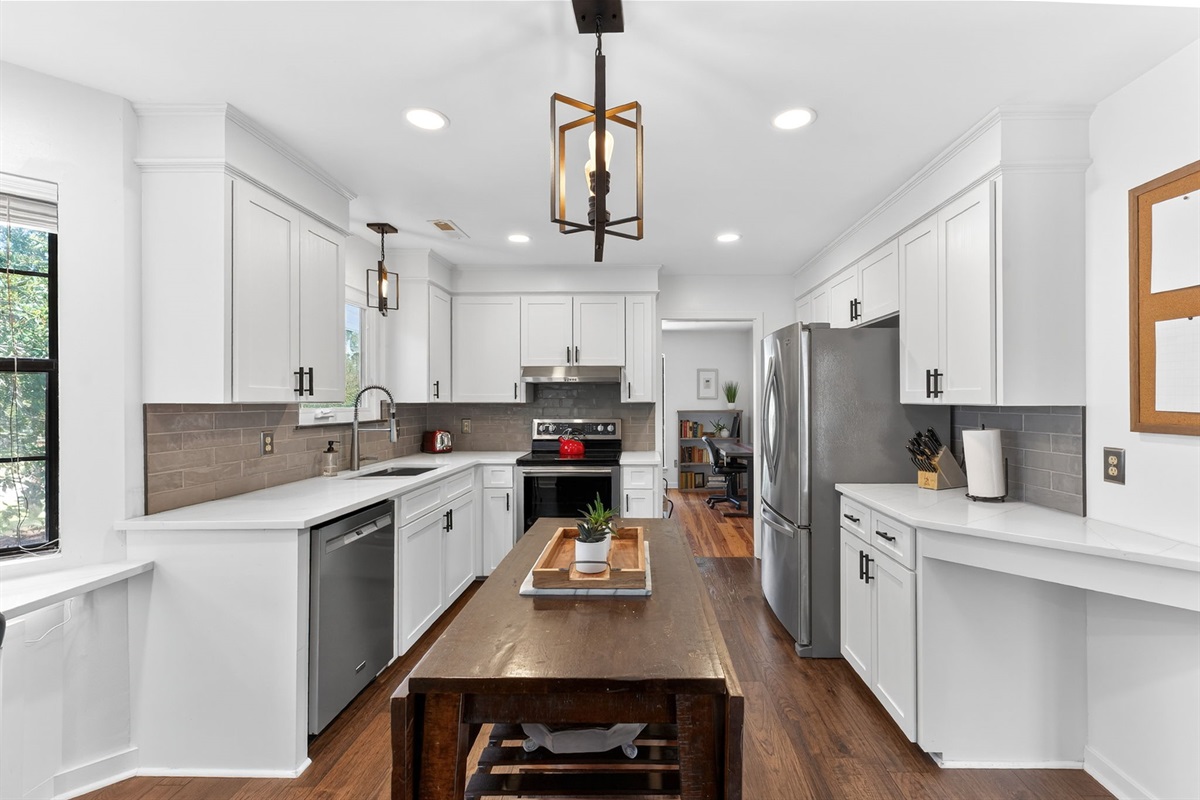 Kitchen with island