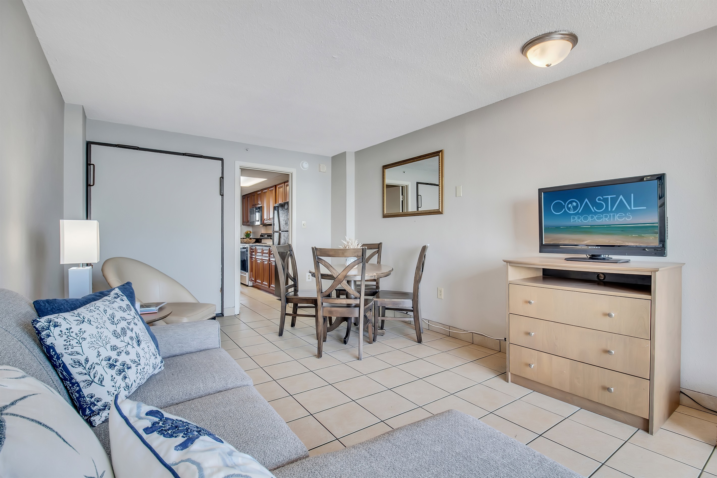 Let the sunshine enter your space and feel the coastal paradise vibe