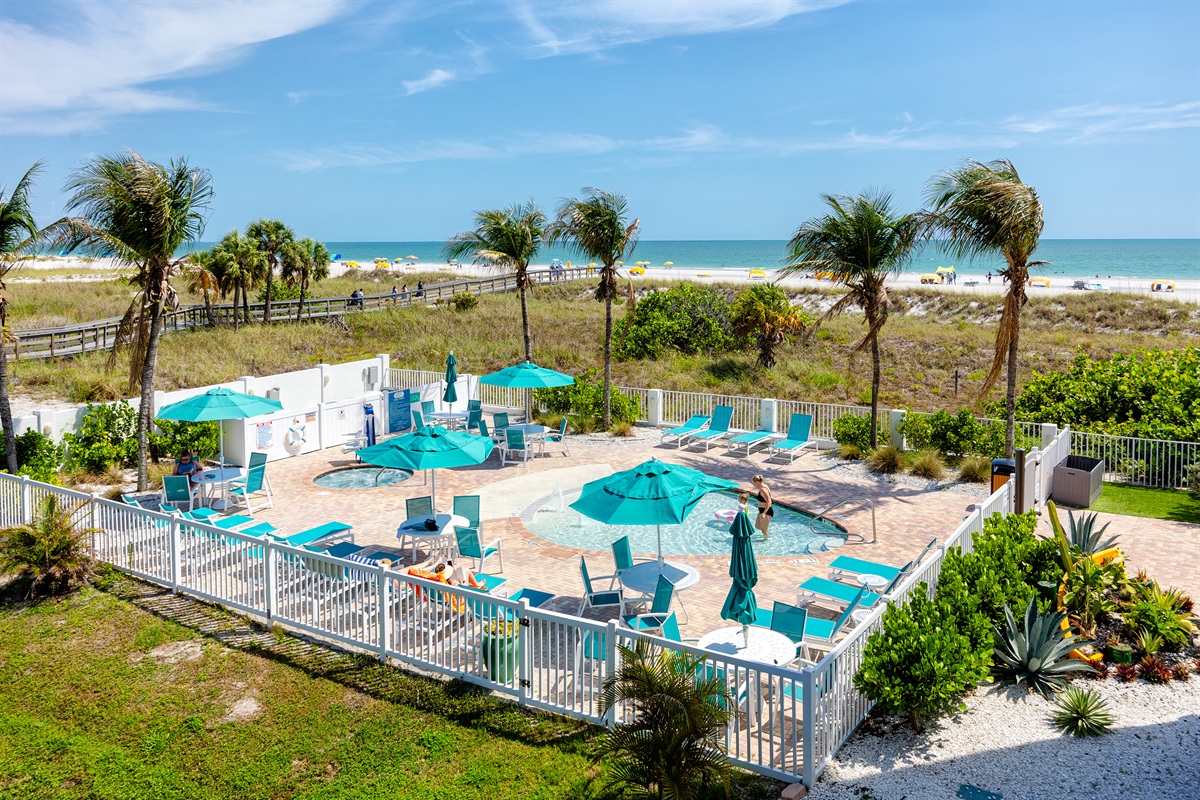 south side kids pool & spa area