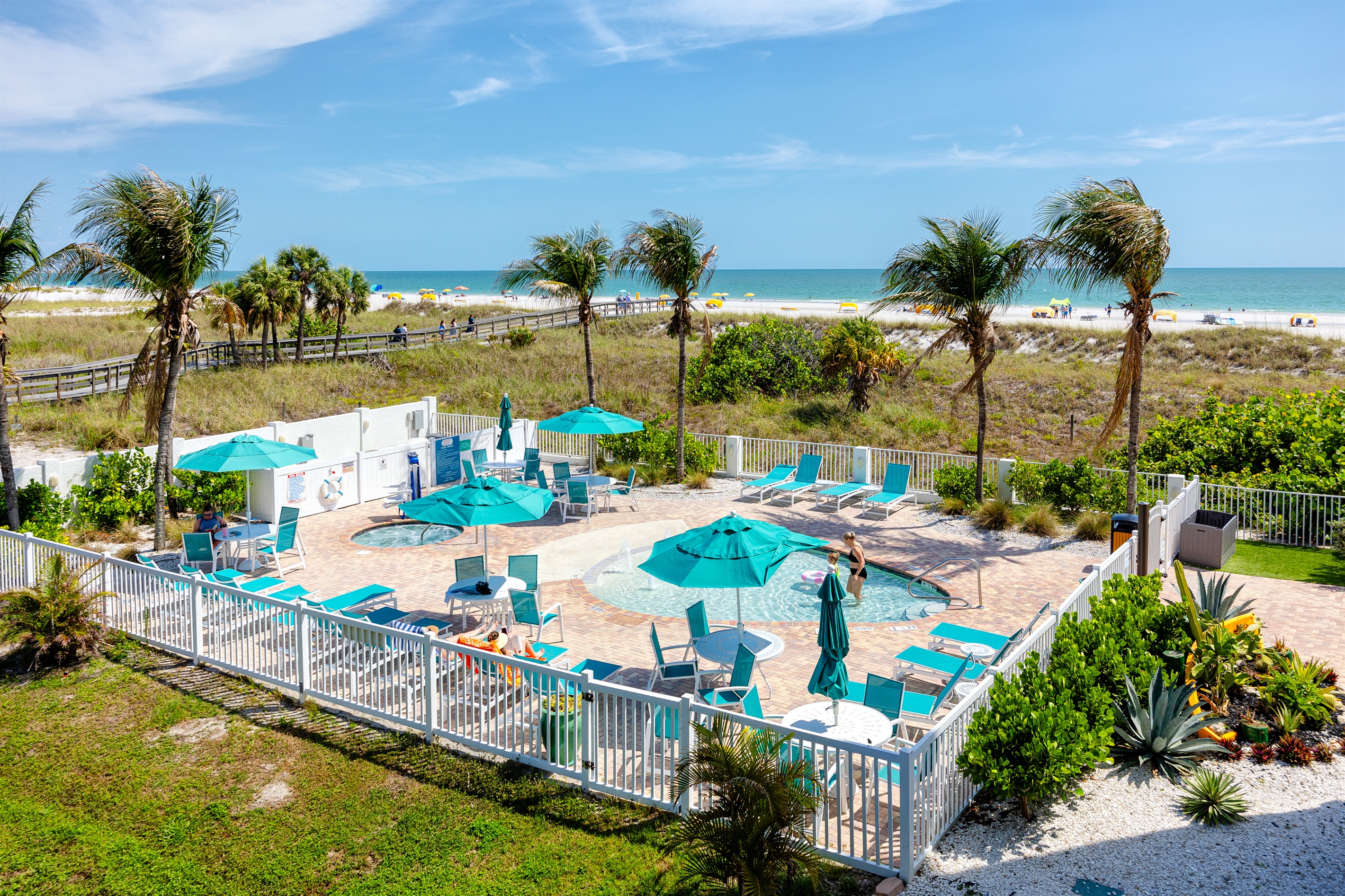 south side kids pool & spa area
