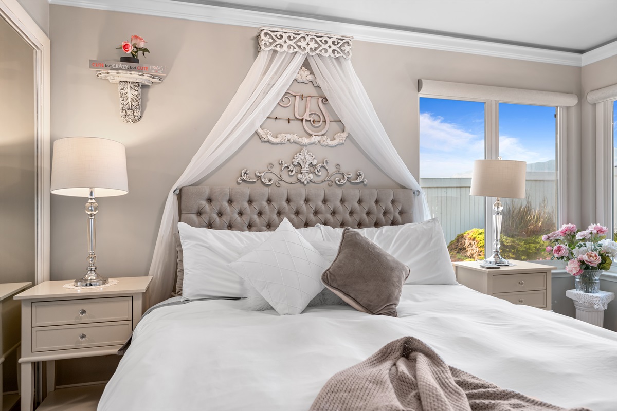 Ensuite bedroom with king bed