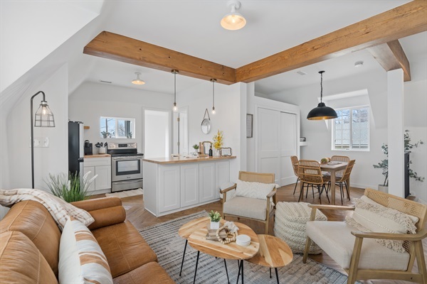 Upstairs Loft living room!