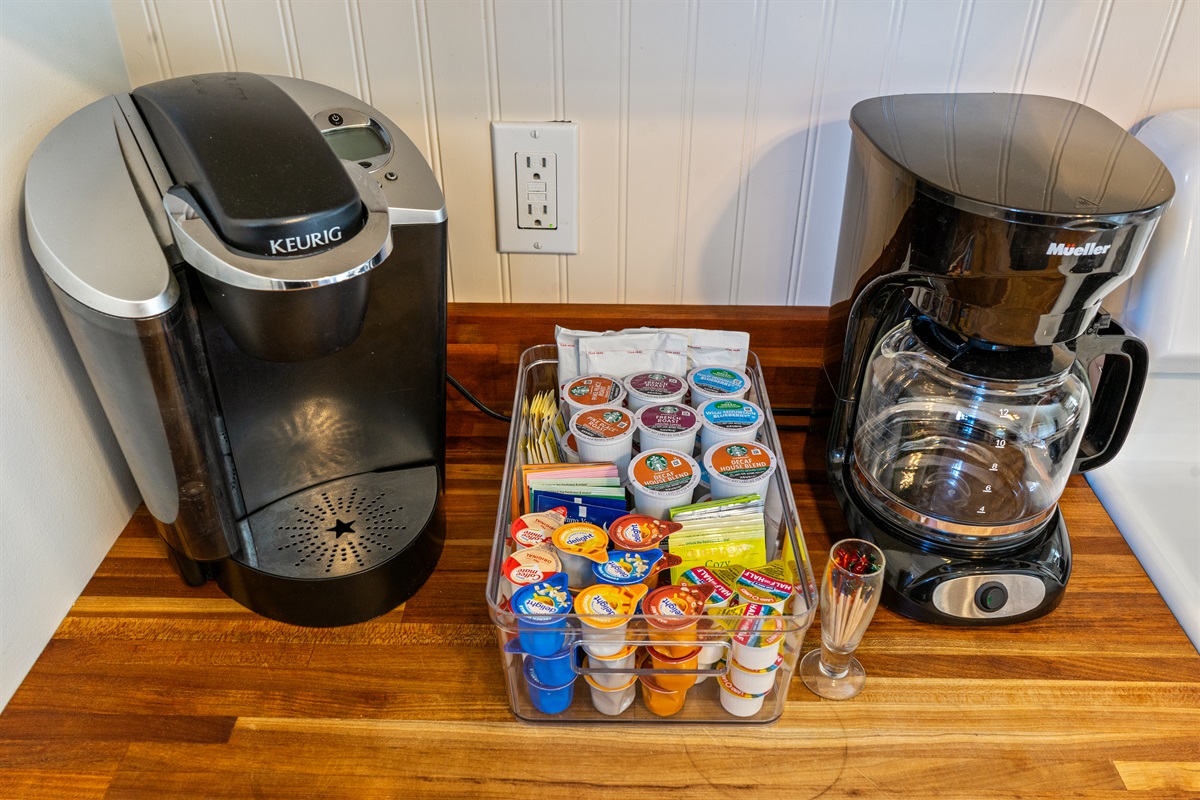 Fully stocked coffee bar for your group. We provide a Keurig, a 12-cup drip brewer, and a variety of K-cups, tea, decaf, and hot cocoa. Start your Quiet Side morning right with everything you need for a basecamp breakfast in Hall Quarry