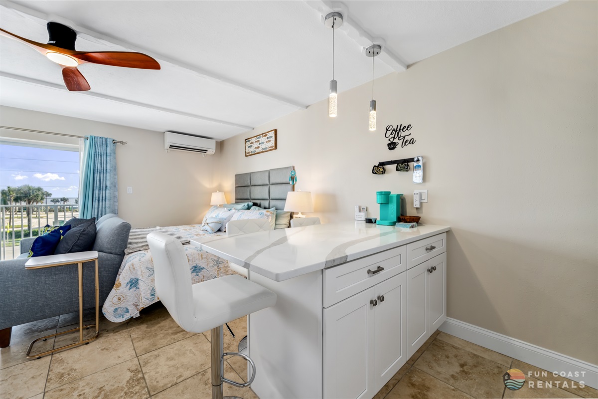 Kitchen Island Dining Area