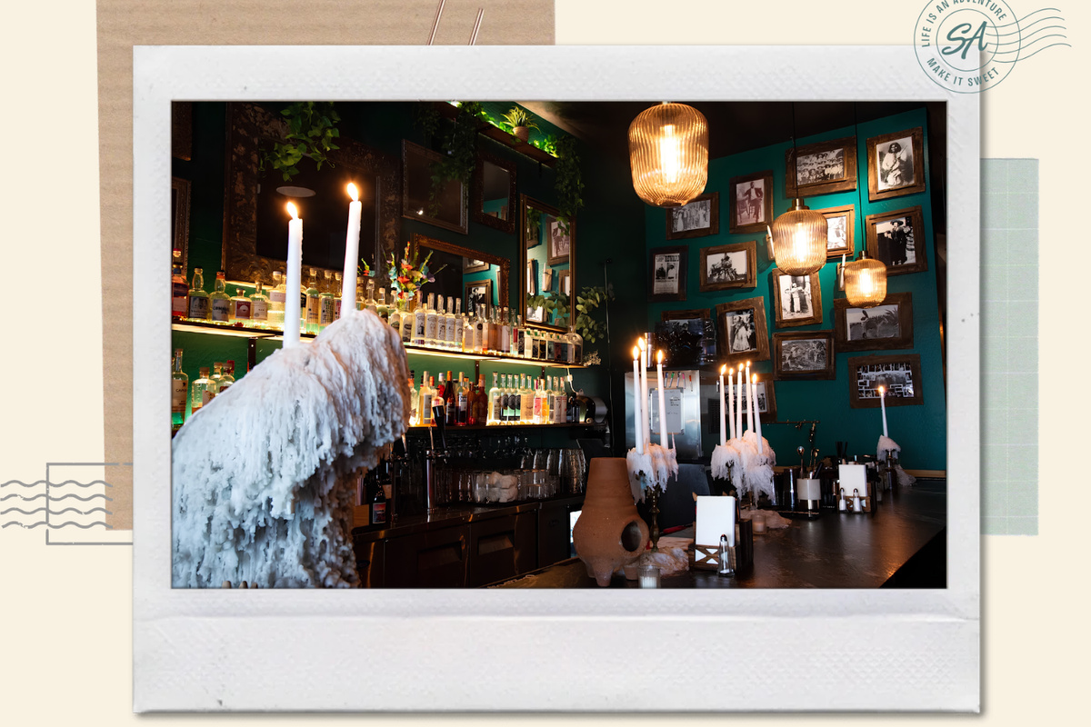 Espiritu

Creative cocktails and a lively, colorful setting on Main
Street. A fun way to kick off a night downtown.

The house is just 13 minutes away from the attraction.